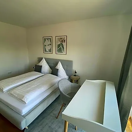 Schoko-apartments Mit Bad & Kueche Отель *